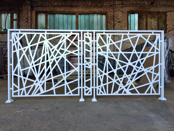 Ограждение площадки ,балюстрады,балкона "лазерная резка"  3,5 м.